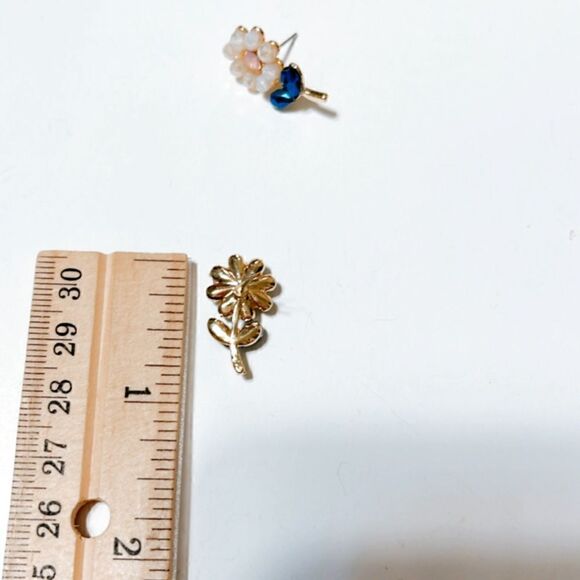 Flower statement  earrings  M78 - Picture 5 of 6